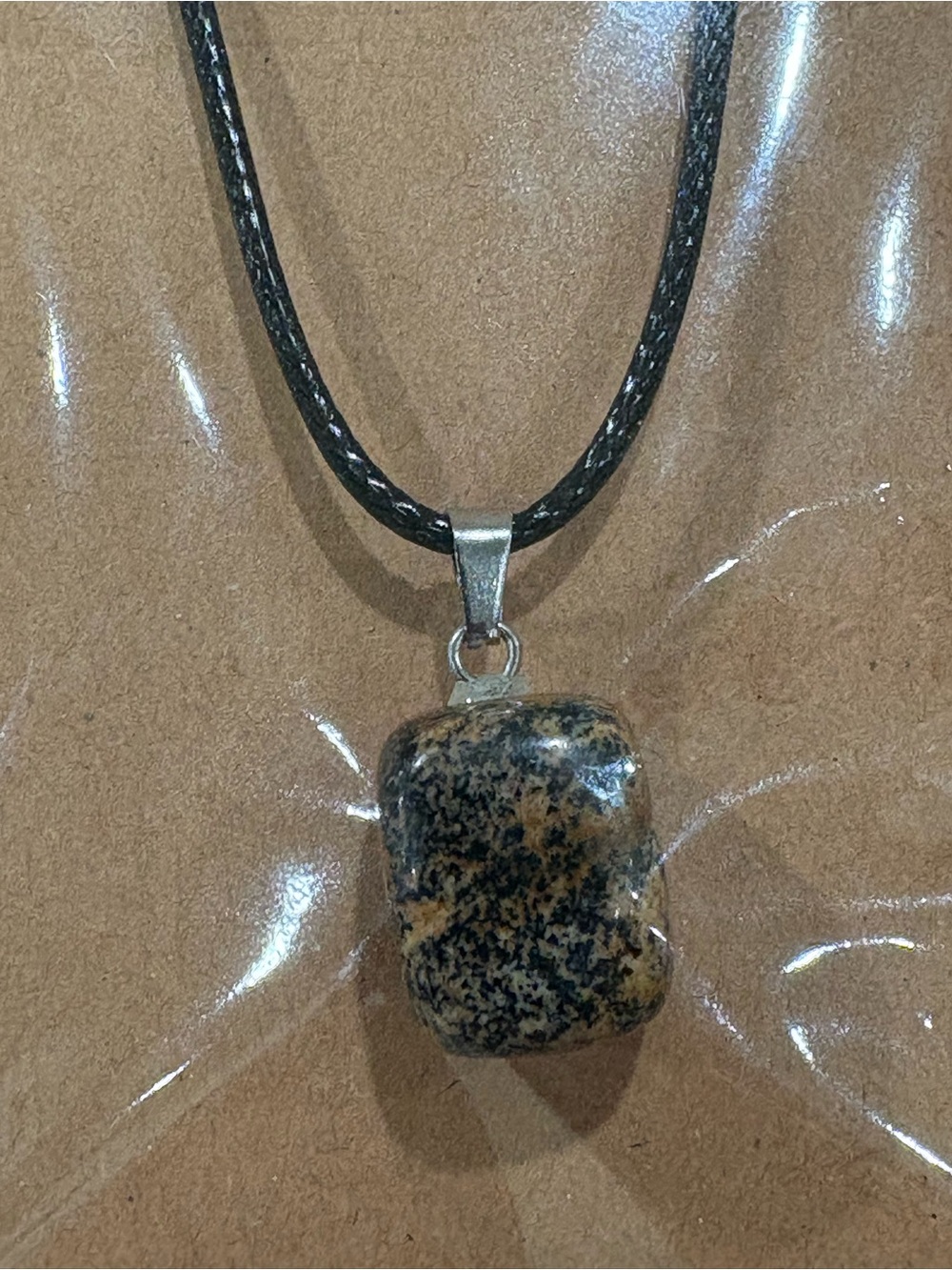 honey dendritic agate necklace - Picture 2 of 2